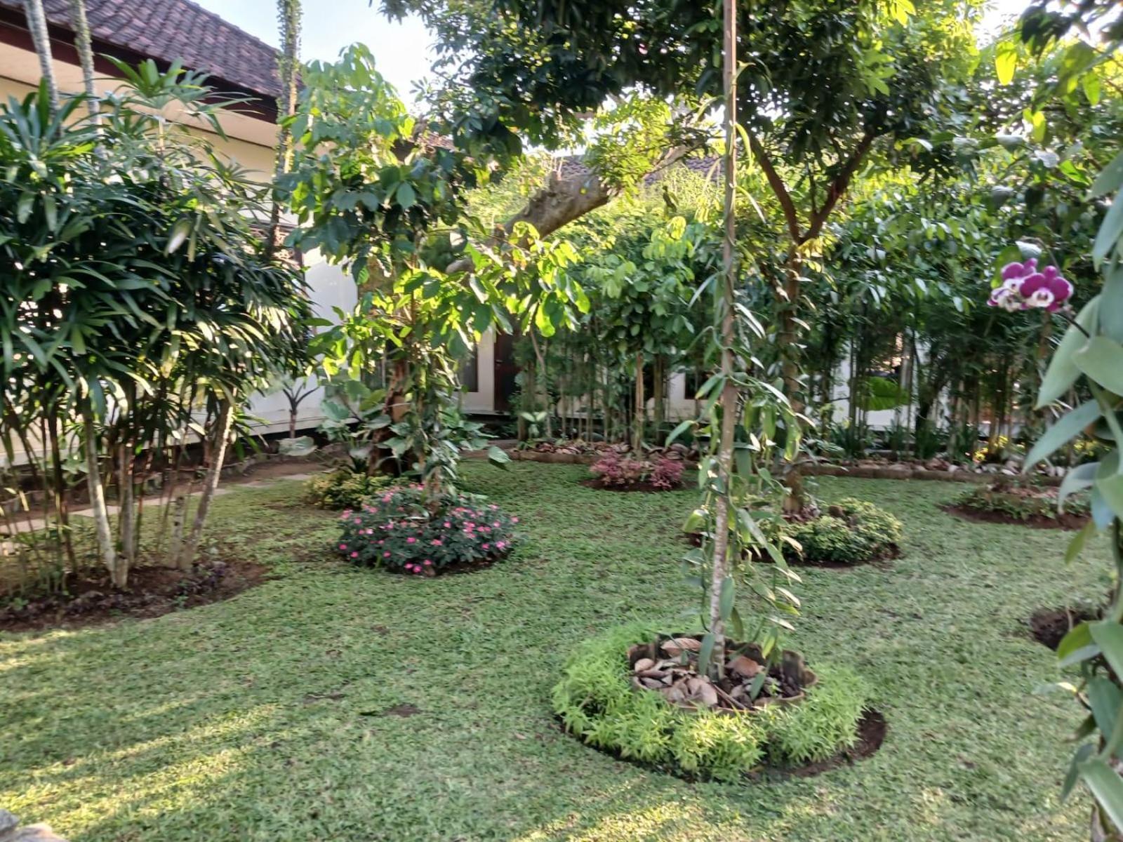 Puri Amartha Apartment Ubud  Exterior photo